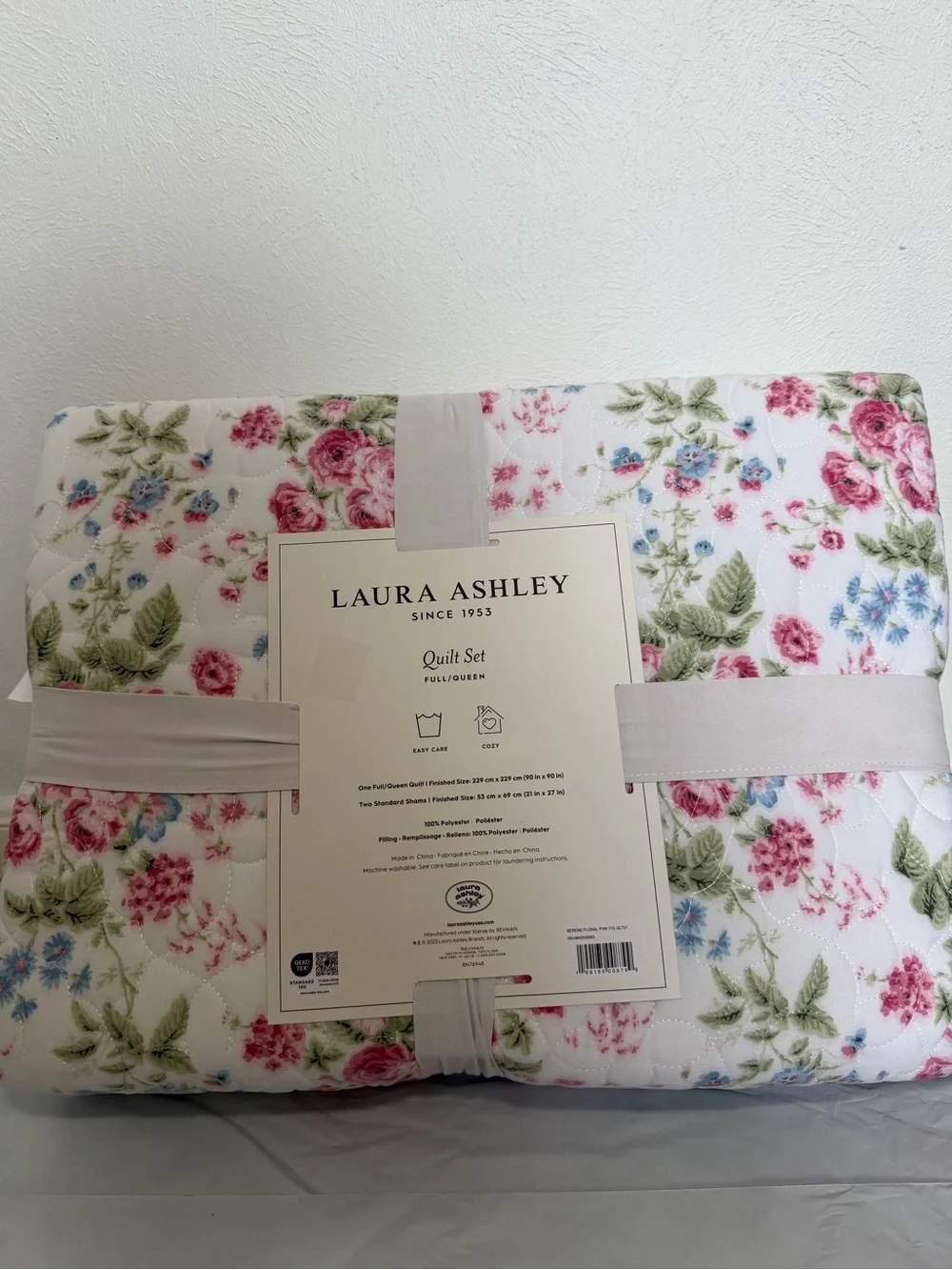 Laura Ashley White Floral Quilt with Pink Roses & Green Leaves